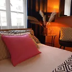 بيت شباب Center - Dworzec Pkp, Rynek *