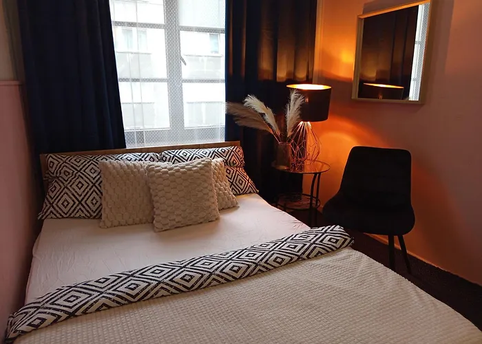 Center - Dworzec Pkp, Rynek Vratislav